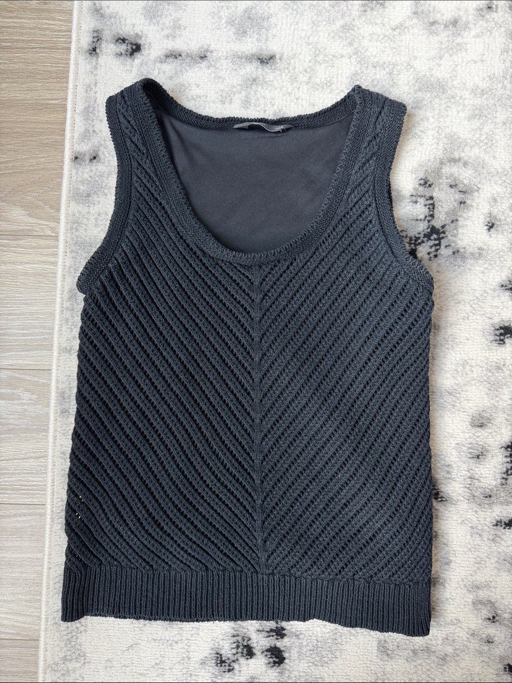 Simply Vera Vera Wang Black Knit Chevron Tank Top